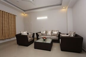 Mint City Center Suites