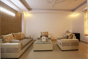 Mint City Center Suites