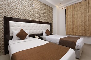 Mint City Center Suites