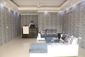 Mint City Center Suites