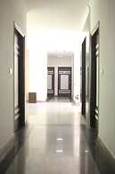 Mint City Center Suites