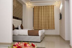 Mint City Center Suites