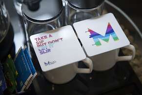 Mint City Center Suites