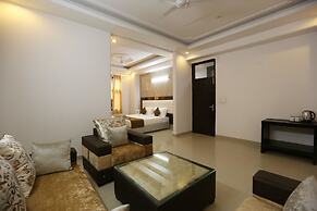 Mint City Center Suites