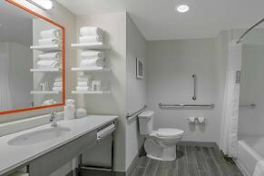 Hampton Inn & Suites Glenarden/Washington DC