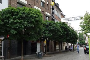 Old Town 2 Room Apartments