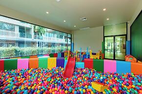 Maikhao Palm Beach Resort