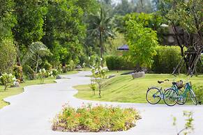 Maikhao Palm Beach Resort