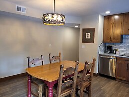 Mountainside Condominiums by CRMR