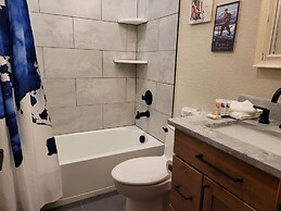 Mountainside Condominiums by CRMR