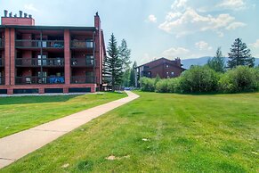 Mountainside Condominiums by CRMR