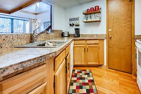 Mountainside Condominiums by CRMR