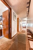 Mountainside Condominiums by CRMR