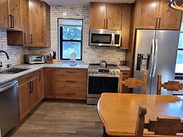 Mountainside Condominiums by CRMR