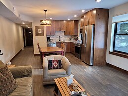 Mountainside Condominiums by CRMR