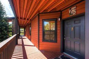 Mountainside Condominiums by CRMR