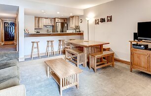 Mountainside Condominiums by CRMR