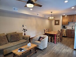 Mountainside Condominiums by CRMR