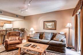 Mountainside Condominiums by CRMR