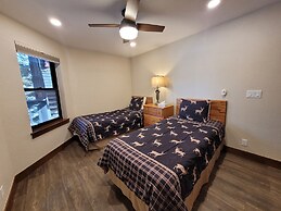 Mountainside Condominiums by CRMR