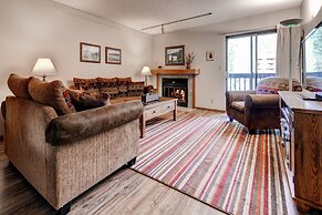 Mountainside Condominiums by CRMR