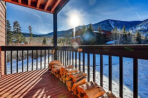 Mountainside Condominiums by CRMR