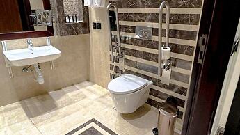 Bayat Hotels Company