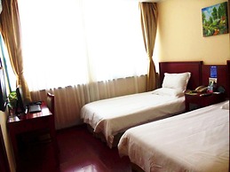 GreenTree Inn Bengbu Longhu Express Hotel