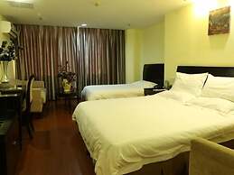 Greentree Inn Suzhou Taicang Baolong Square Express Hotel