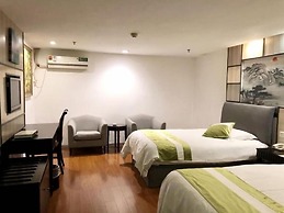 Greentree Inn Suzhou Taicang Baolong Square Express Hotel