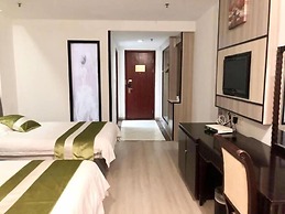 Greentree Inn Suzhou Taicang Baolong Square Express Hotel