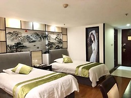 Greentree Inn Suzhou Taicang Baolong Square Express Hotel