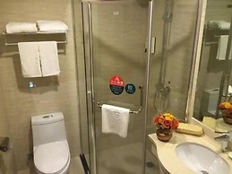 GreenTreeInn JiaDing F1Circuit FangTai HardwareMarket Hotel