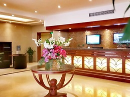 GreenTree Inn JXuZhou East Third Ring Road XCMG Heavy Machinery Hotel
