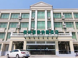 GreenTree Inn YangZhou West KaiFa Road Baolong Square Express Hotel