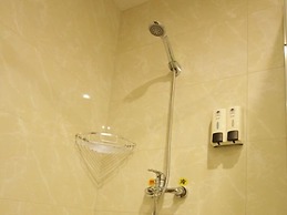 GreenTree Inn YangZhou West KaiFa Road Baolong Square Express Hotel