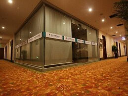 GreenTree Inn YangZhou West KaiFa Road Baolong Square Express Hotel