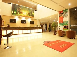 GreenTree Inn YangZhou West KaiFa Road Baolong Square Express Hotel