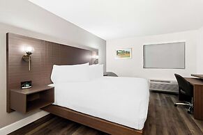 SureStay by Best Western Groves