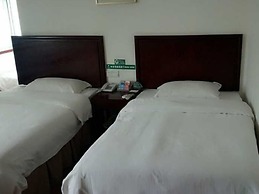 Green Inn Huainan Tianjiaan District Wanda Plaza Express Hotel