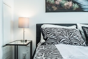 Condo in the sky with a breathtaking view