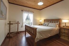 William Bay Cottages