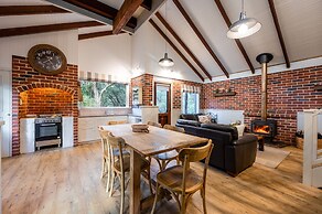 William Bay Cottages