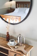 William Bay Cottages