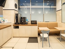 Toyoko Inn Tokyo-eki Yaesu Kita-guchi