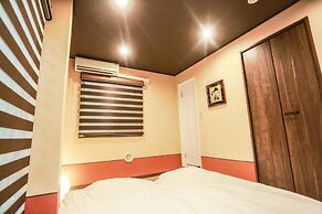 Asakusa No Yado Hanaakari