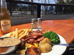 The Wharf Hotel Wynyard