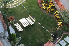 Lazimpat House B&B