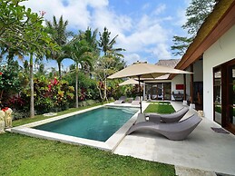 Villa Candi Kecil Tiga by Villa Finder