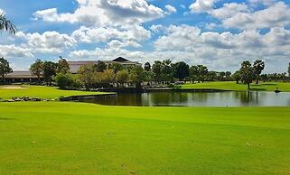 Suwan Golf and Country Club